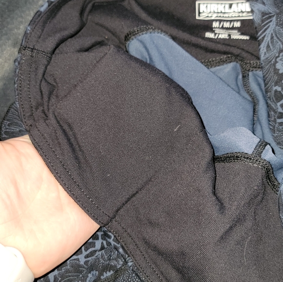 Kirkland Kapris - Picture 3 of 3